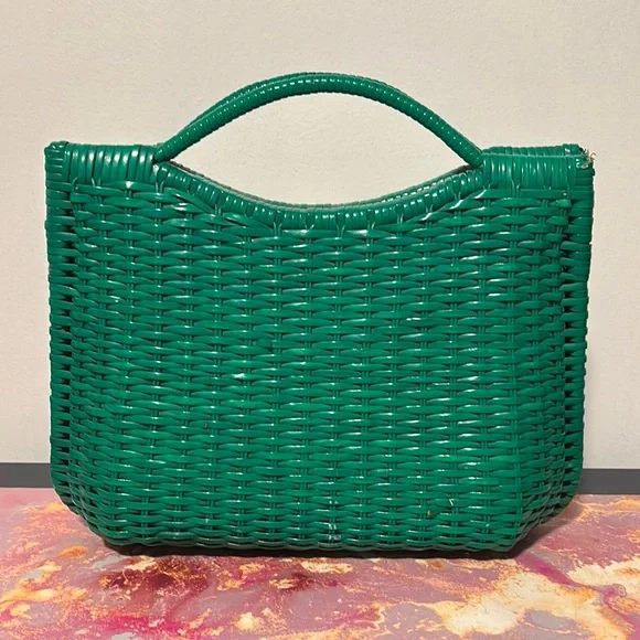 Green Woven Handbag with Multicolor Braided Strap - Picture 2 of 8